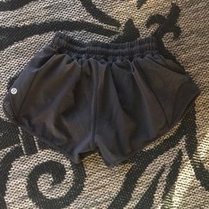 Black lululemon hotty hot shorts
